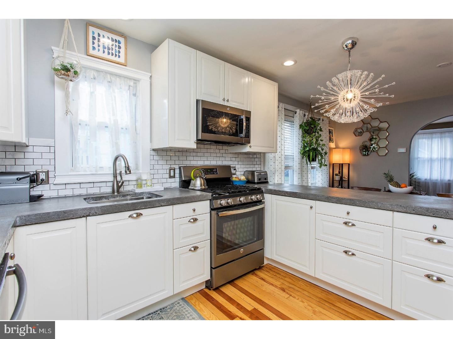 NORTH HILLS - Residential