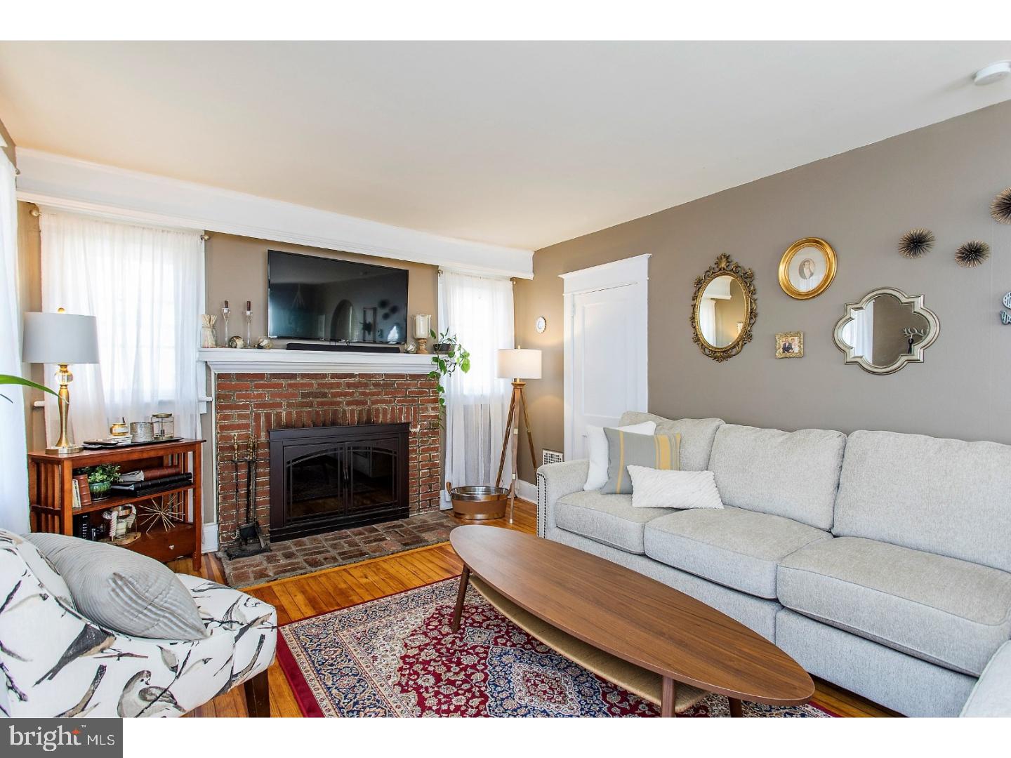 NORTH HILLS - Residential