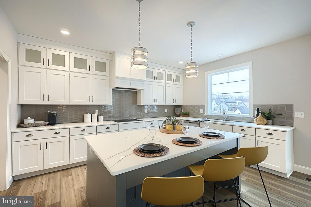 Photo of 228 West Valley Road, DENVER, PA 17517 (MLS # PALA2061672)