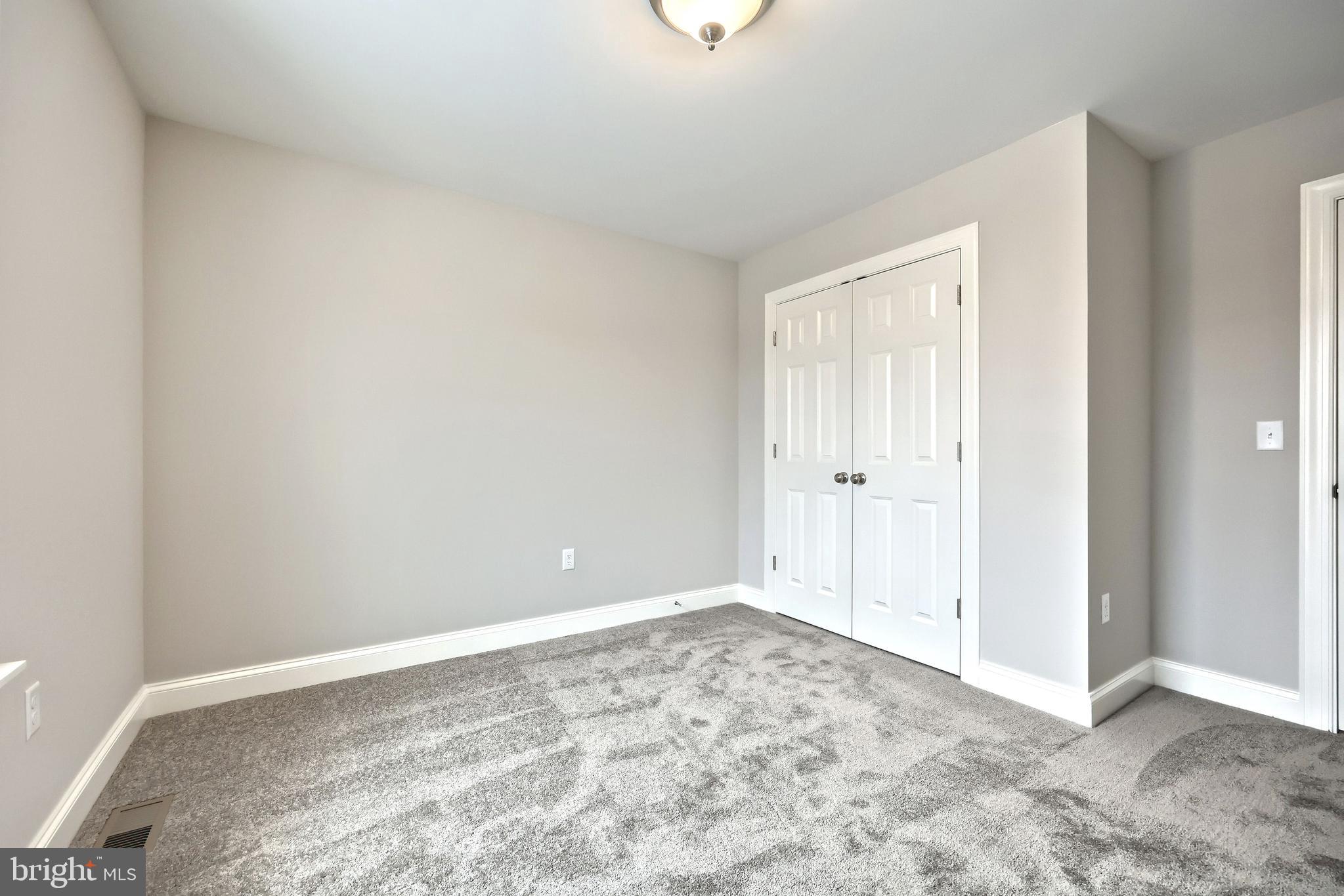 HAWK VALLEY - Residential