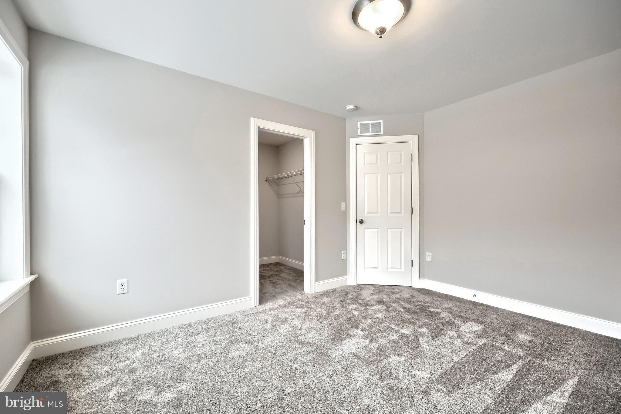 HAWK VALLEY - Residential