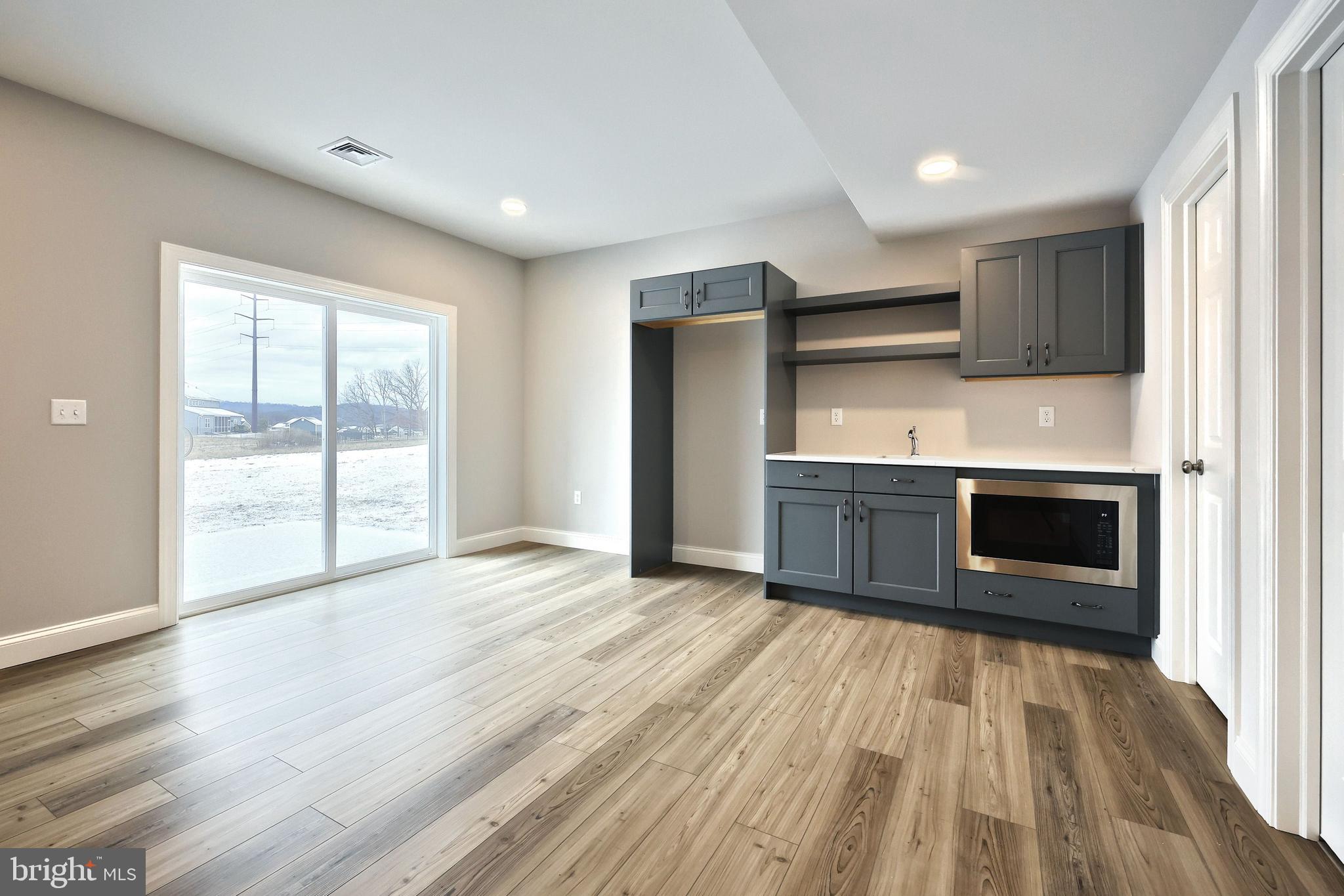 HAWK VALLEY - Residential