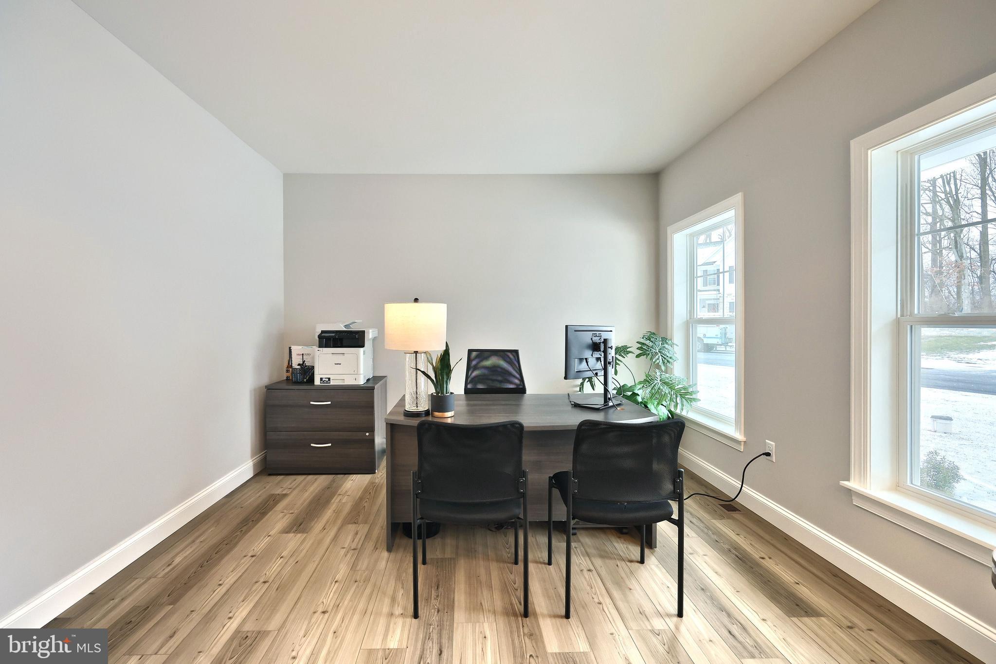 HAWK VALLEY - Residential