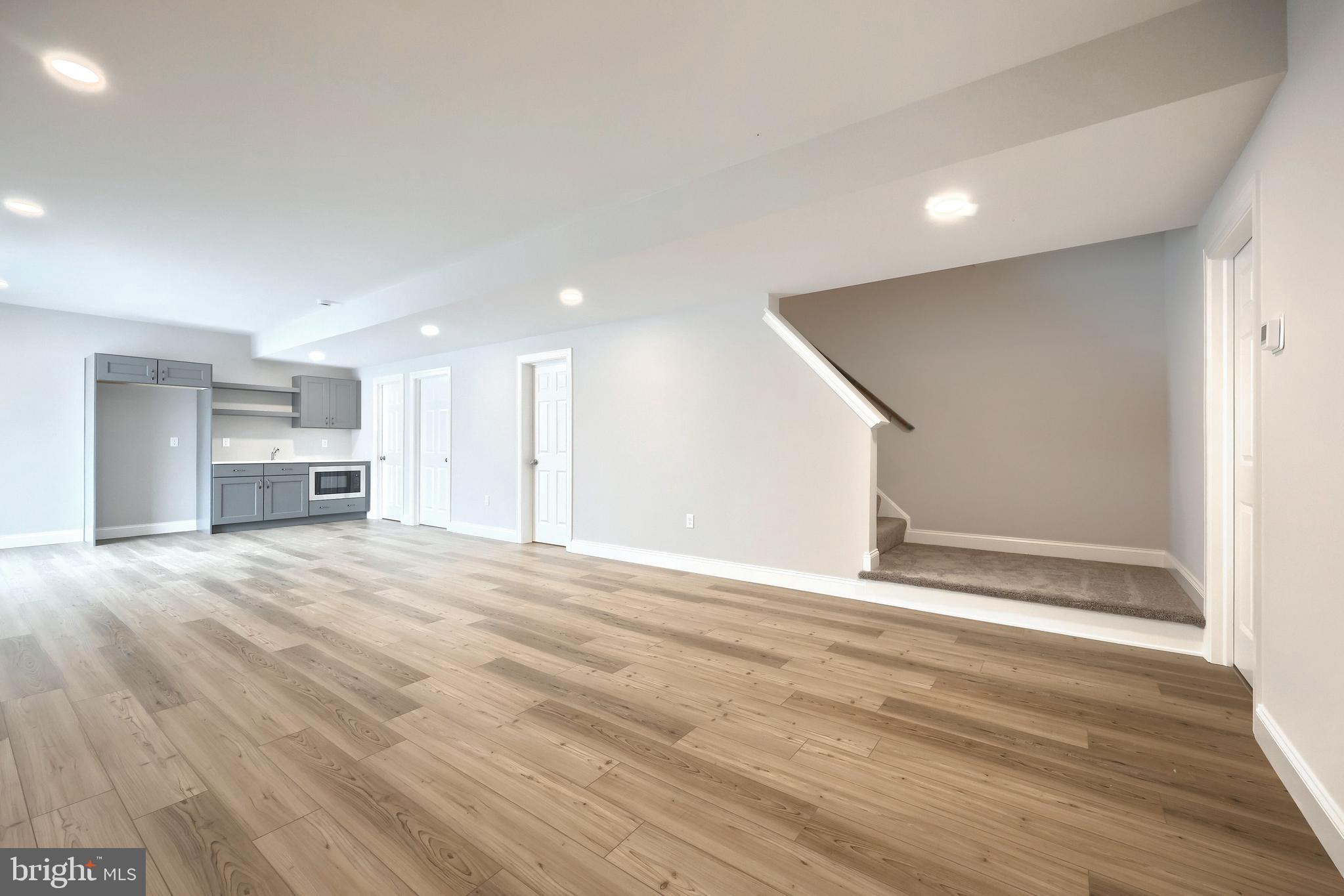 HAWK VALLEY - Residential