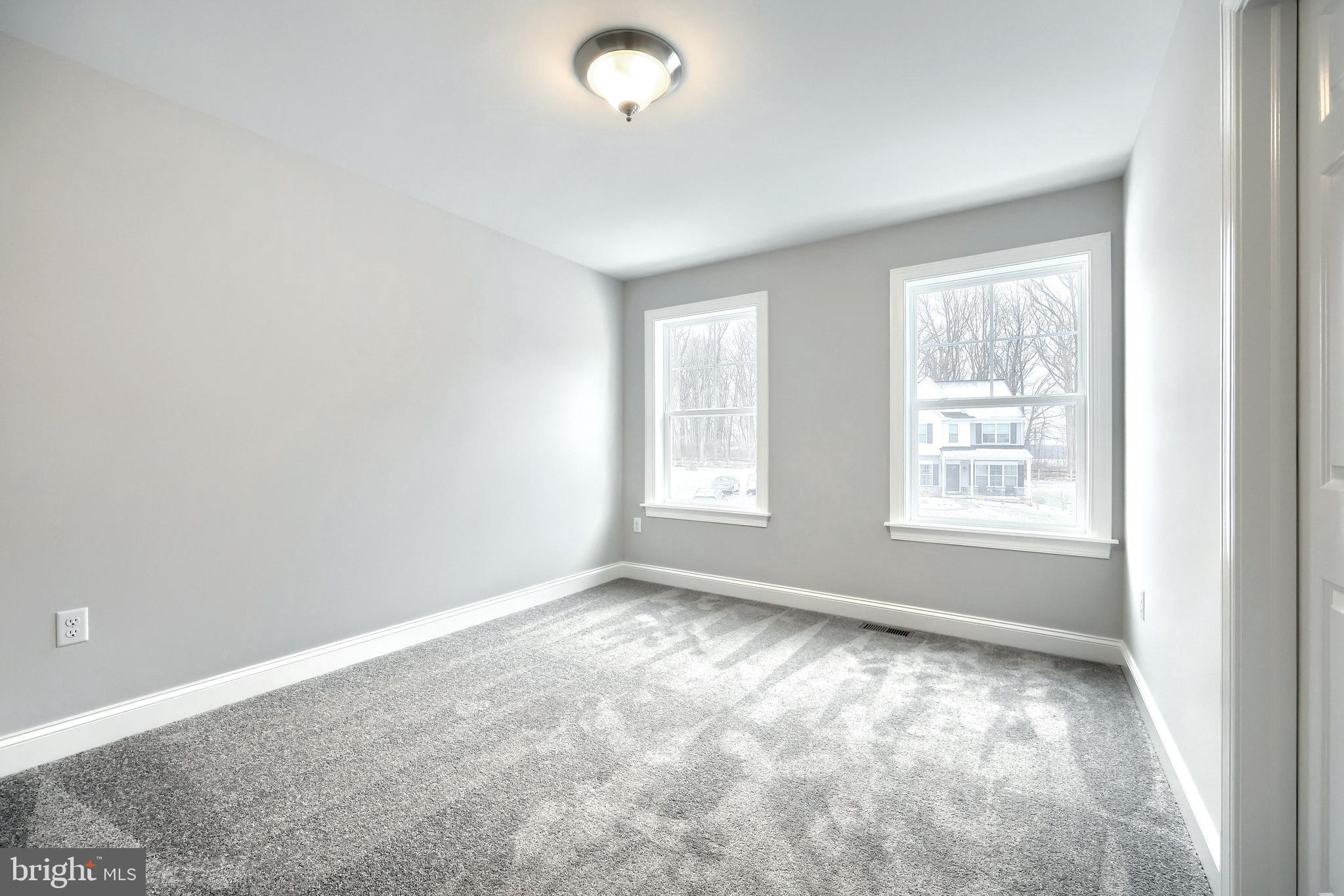 HAWK VALLEY - Residential