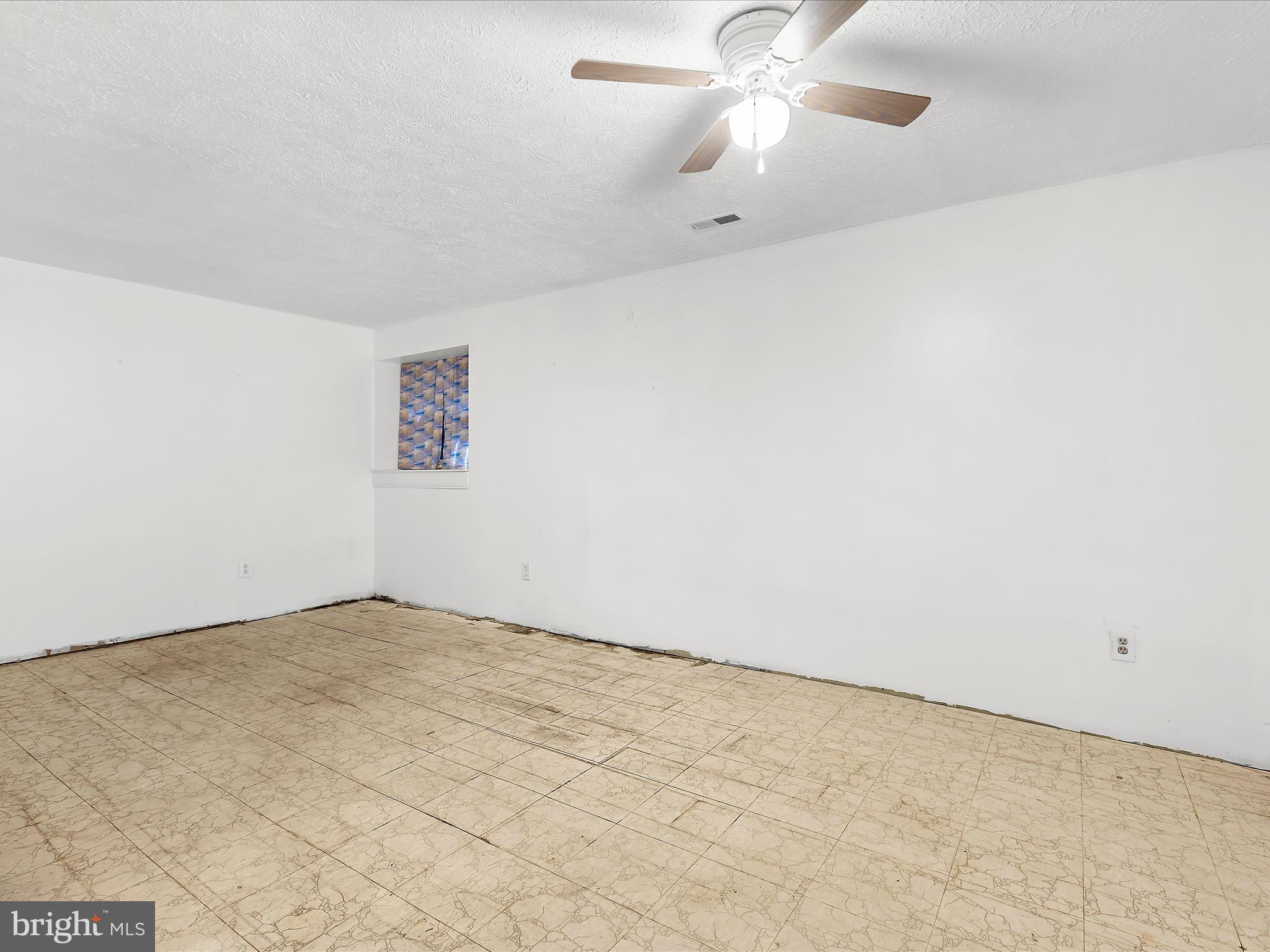 CHESTERFIELD - Residential