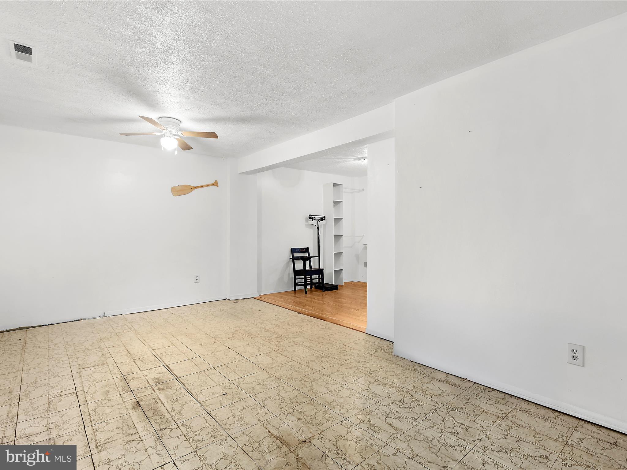 CHESTERFIELD - Residential