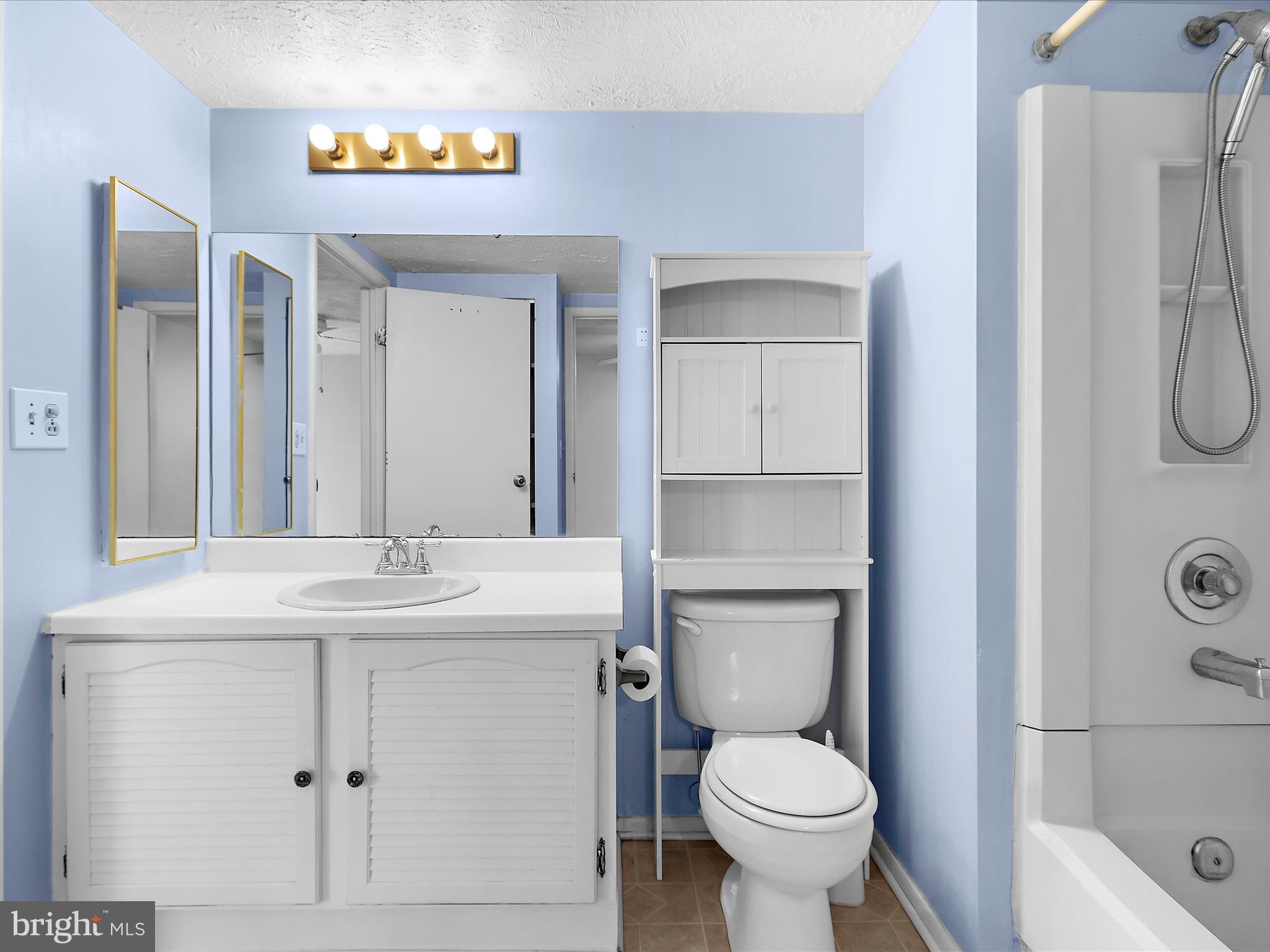 CHESTERFIELD - Residential