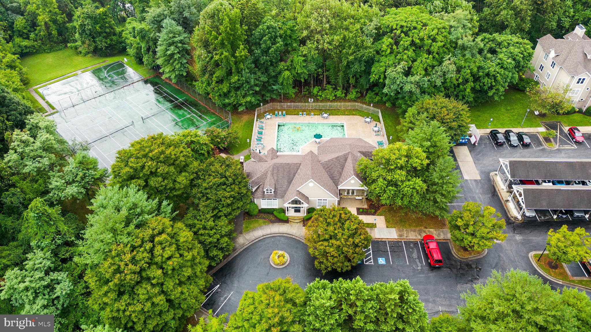 633 ADMIRAL DRIVE 308