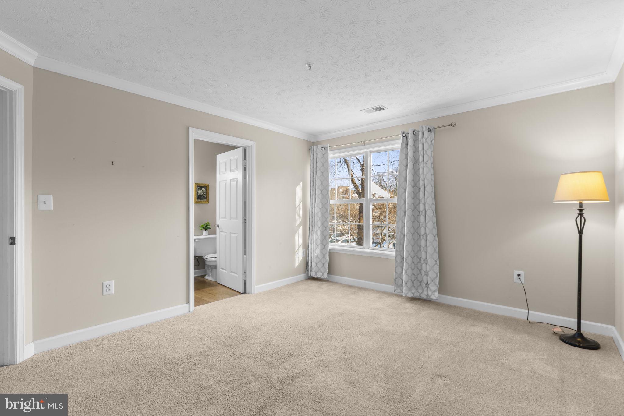 ADMIRAL REACH AT HARBOUR GATES - Residential