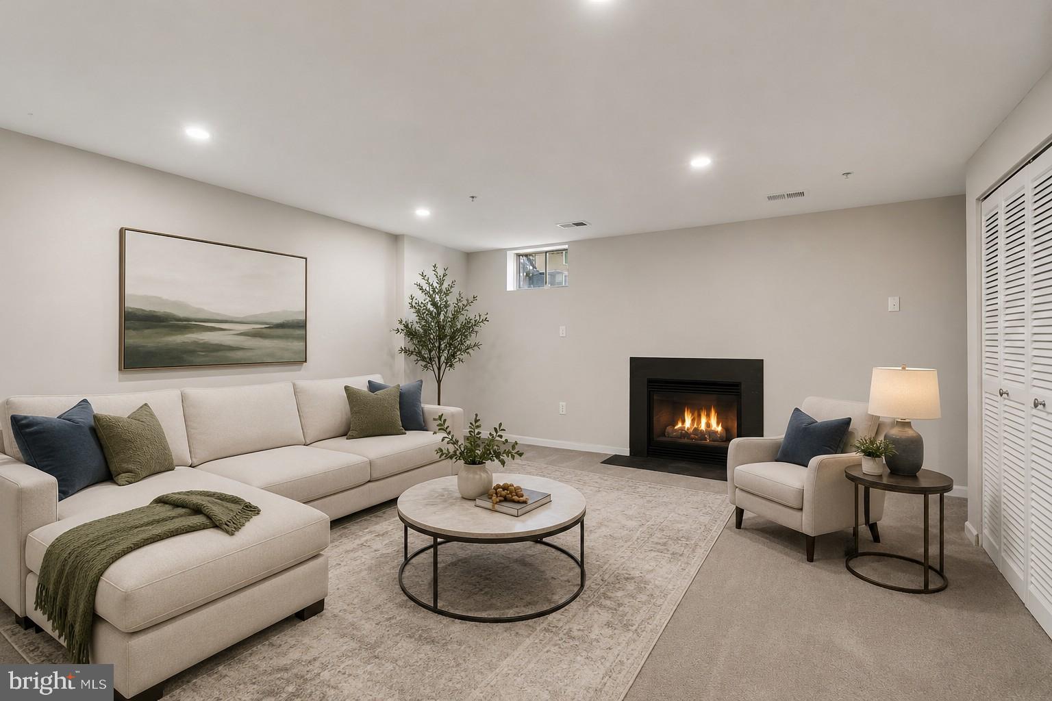 2577 BOLINBROOK COURT