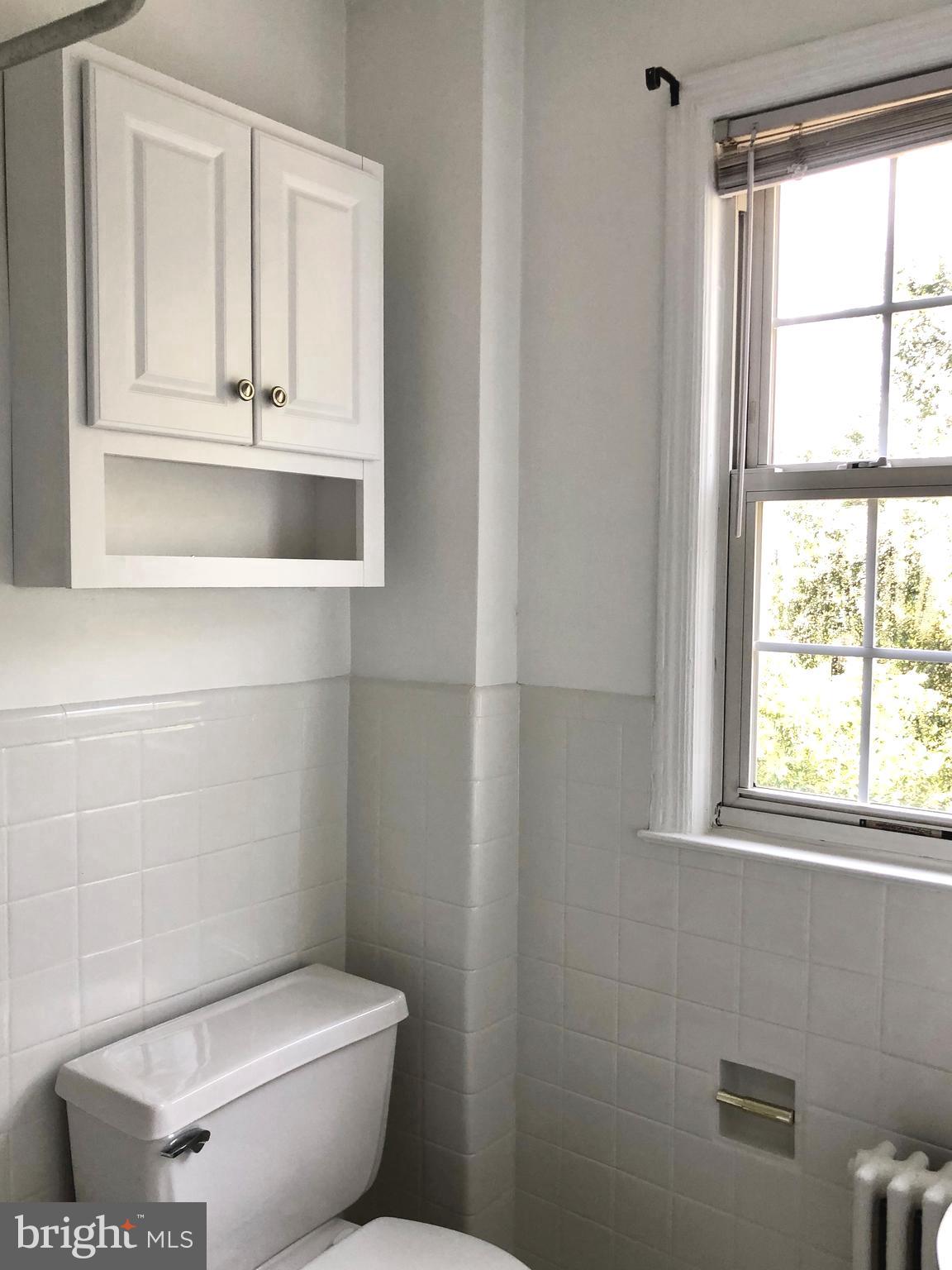 ROCK CREEK VILLAGE CONDOMINIUMS - Residential Lease