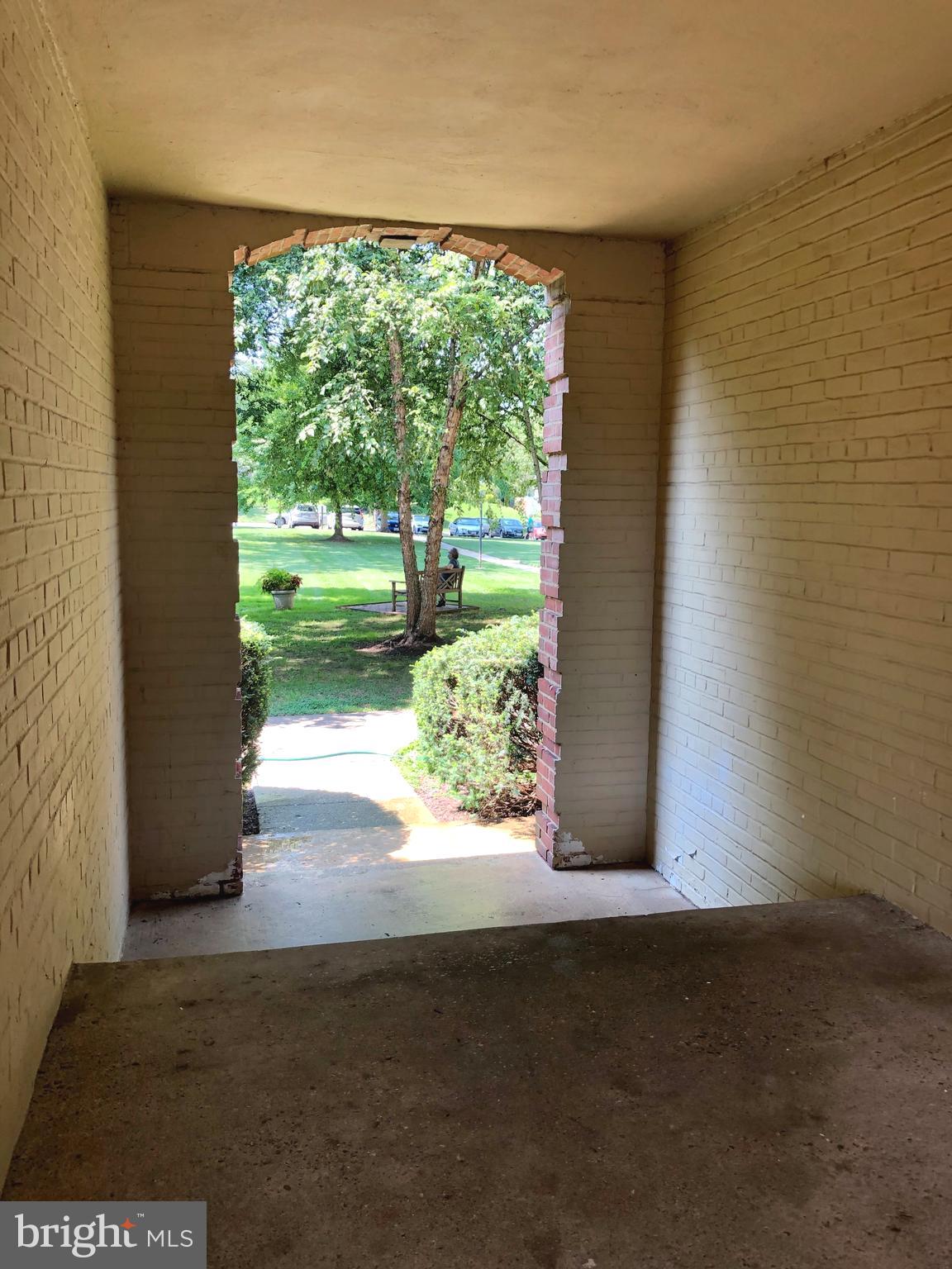 ROCK CREEK VILLAGE CONDOMINIUMS - Residential Lease