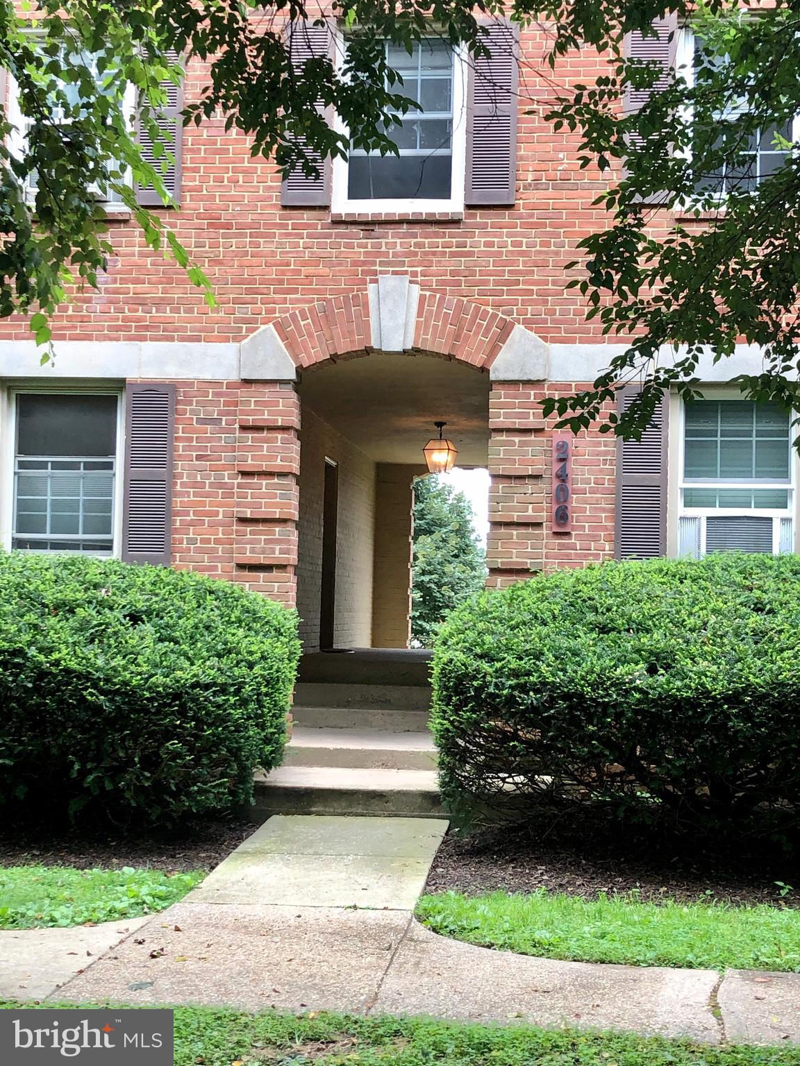 ROCK CREEK VILLAGE CONDOMINIUMS - Residential Lease