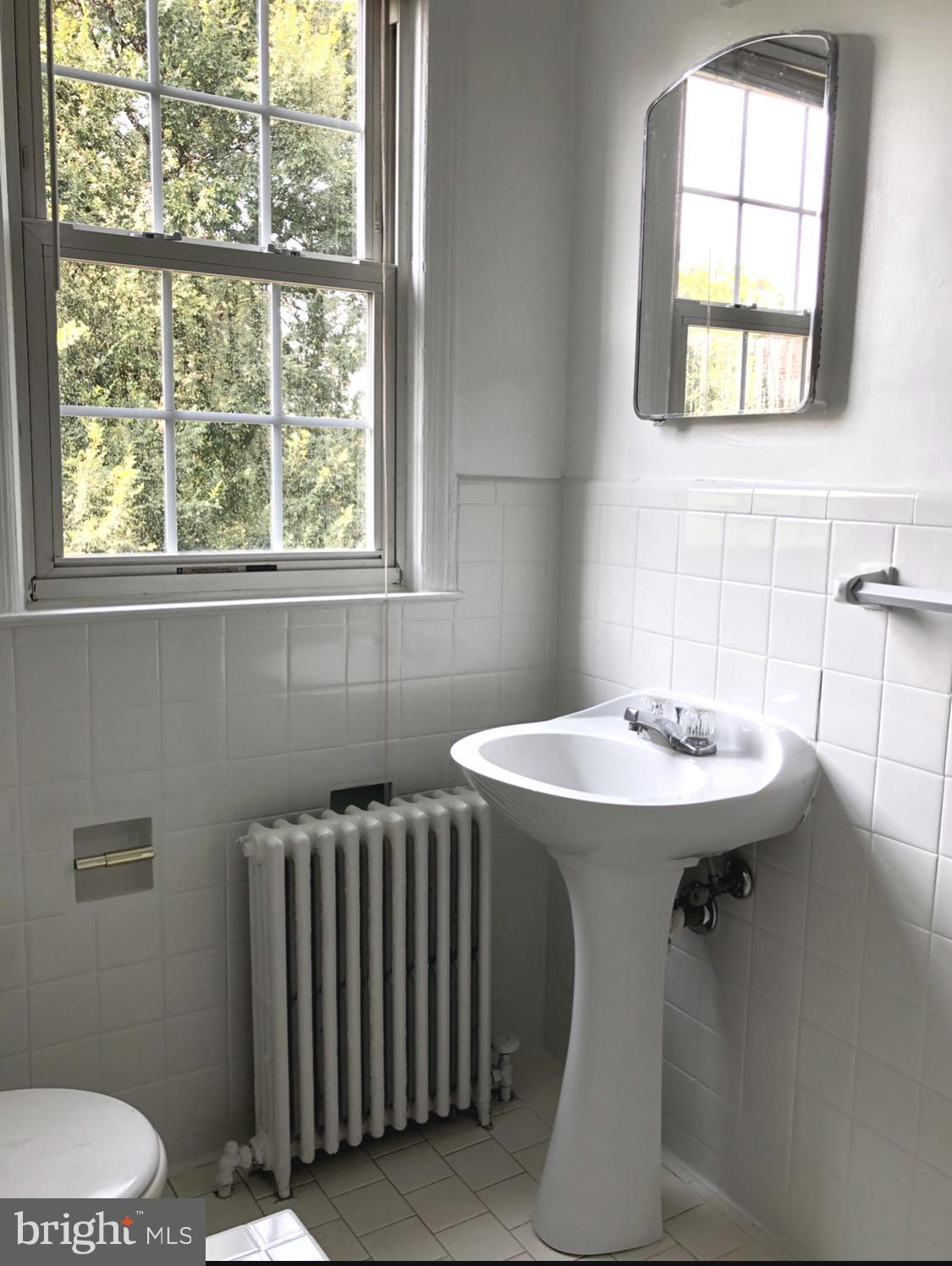 ROCK CREEK VILLAGE CONDOMINIUMS - Residential Lease