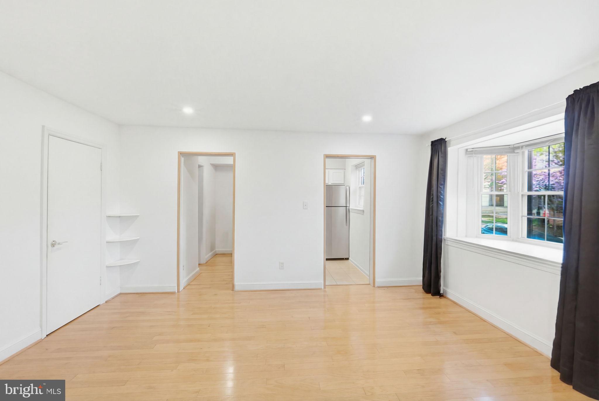 PALISADE GARDENS - Residential