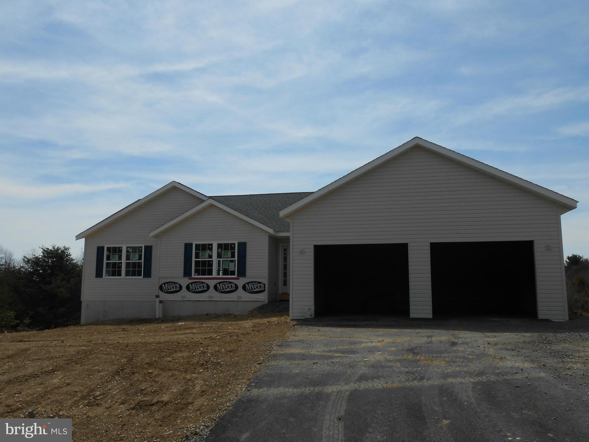 RANDOM OAKS - Residential