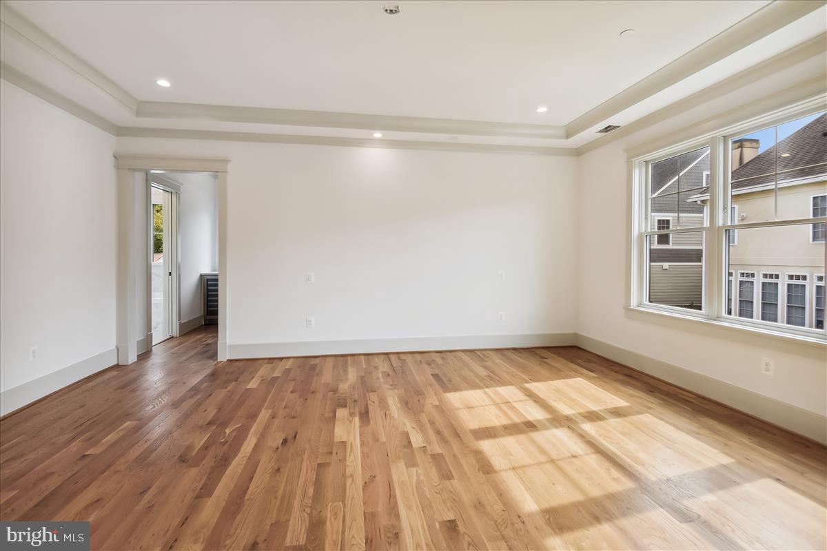 GLENBROOK VILLAGE - Residential