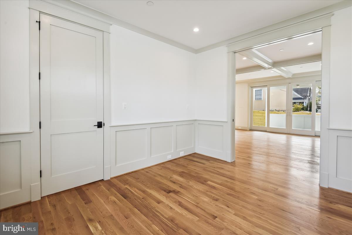 GLENBROOK VILLAGE - Residential
