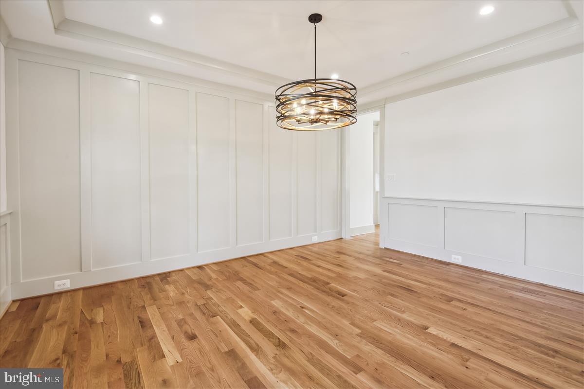 GLENBROOK VILLAGE - Residential