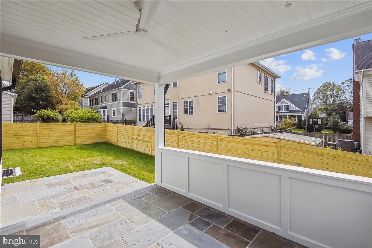 GLENBROOK VILLAGE - Residential