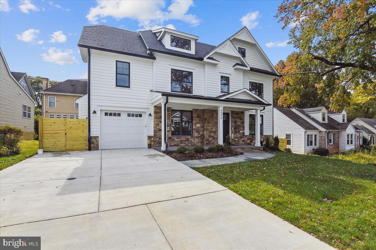 GLENBROOK VILLAGE - Residential