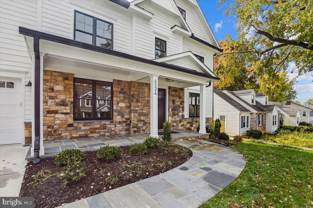 GLENBROOK VILLAGE - Residential