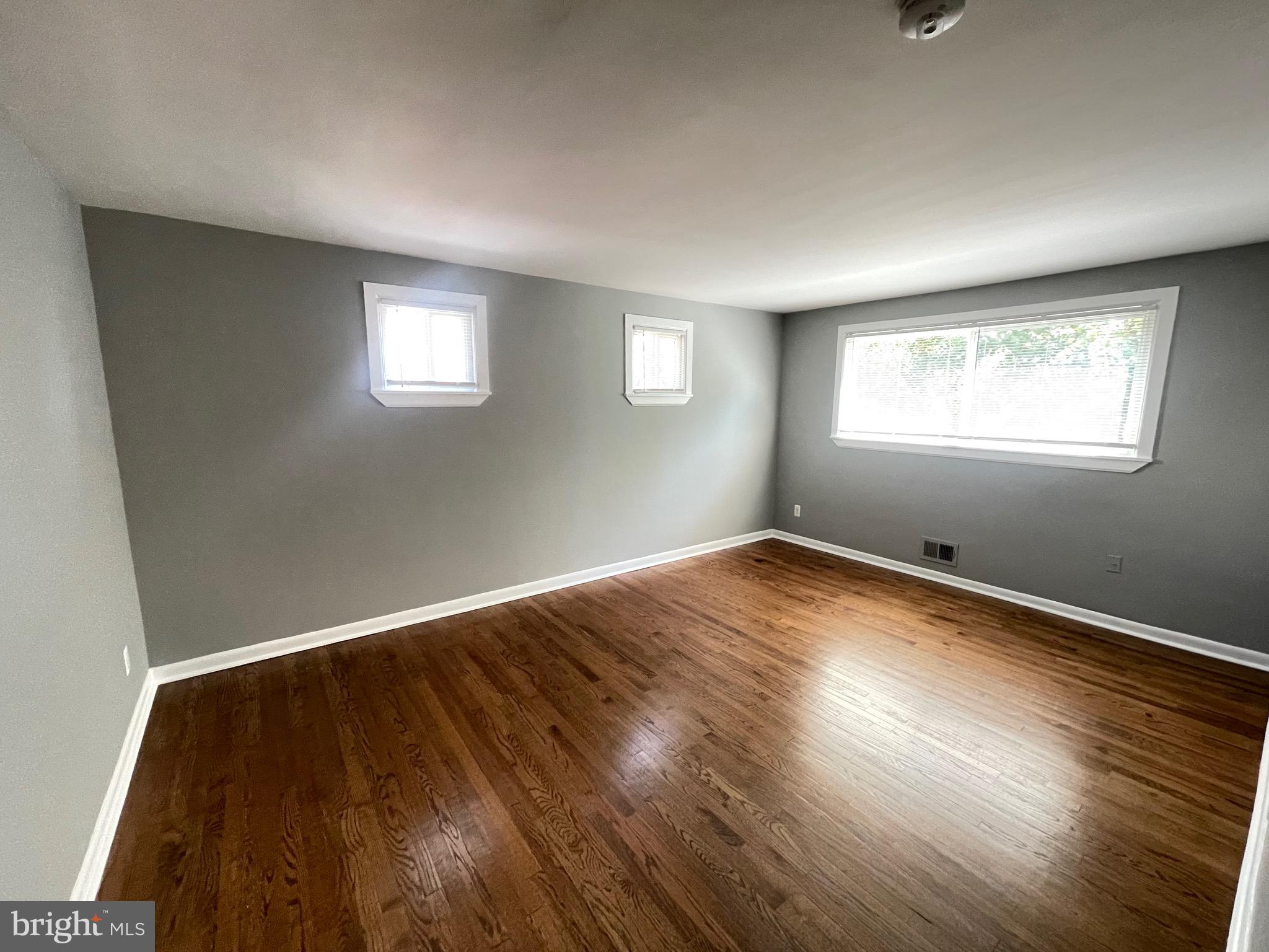 WALTHERSON - Residential Lease