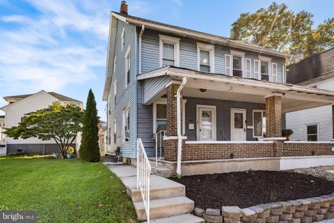 Townhouse For Sale - 1747 Main Street<br/> Northampton County, NORTHAMPTON, PA 18067