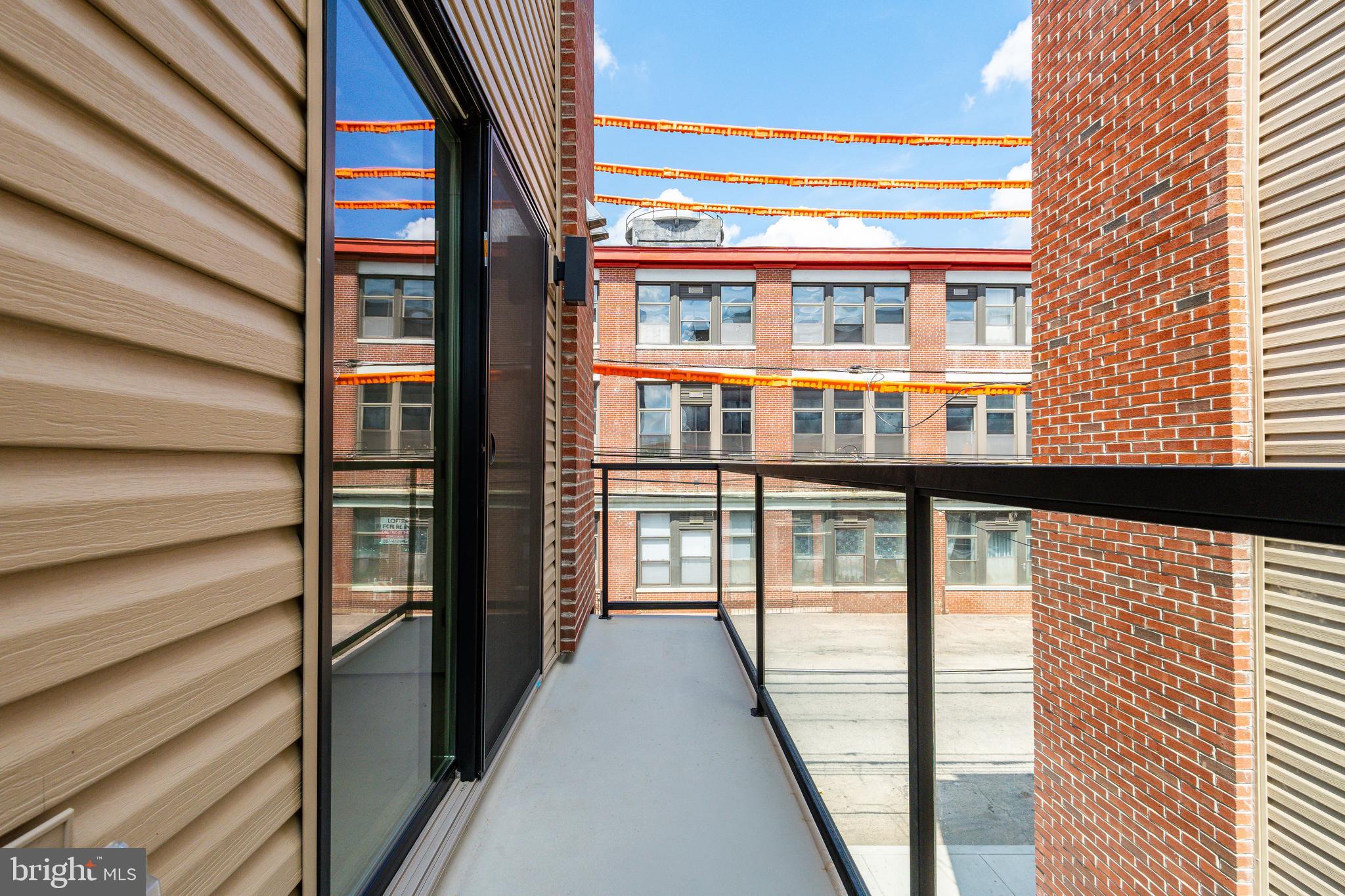 1649 6TH STREET N