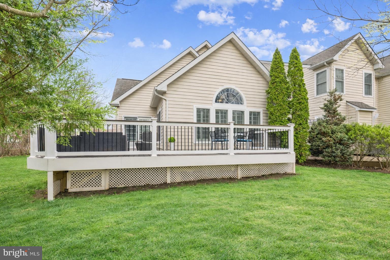 SOUTH RIDING - Residential