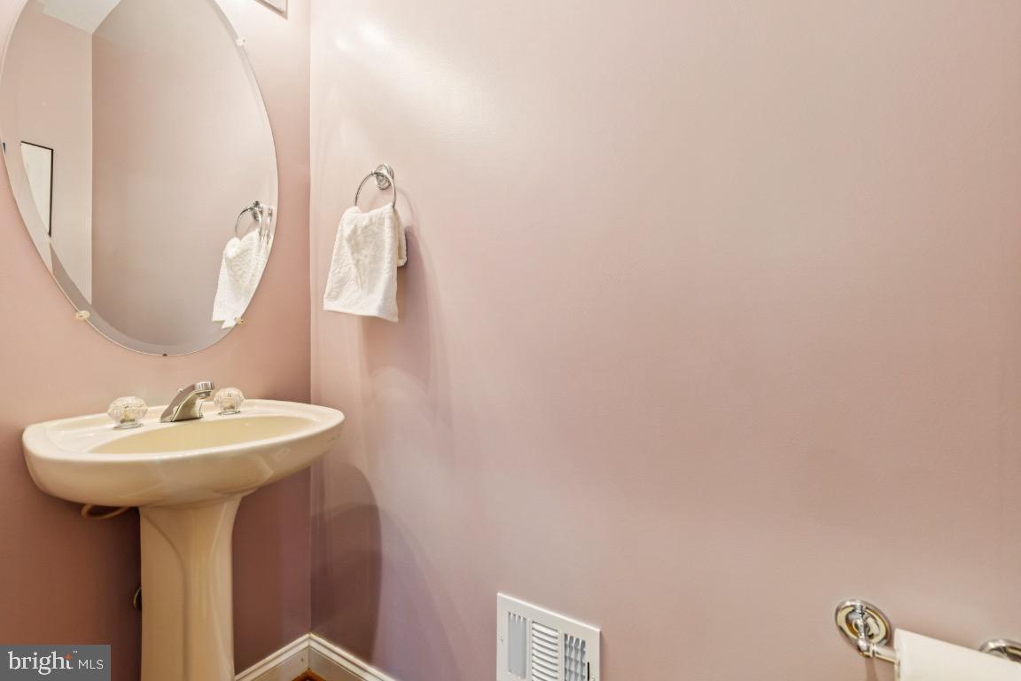 SOUTH RIDING - Residential