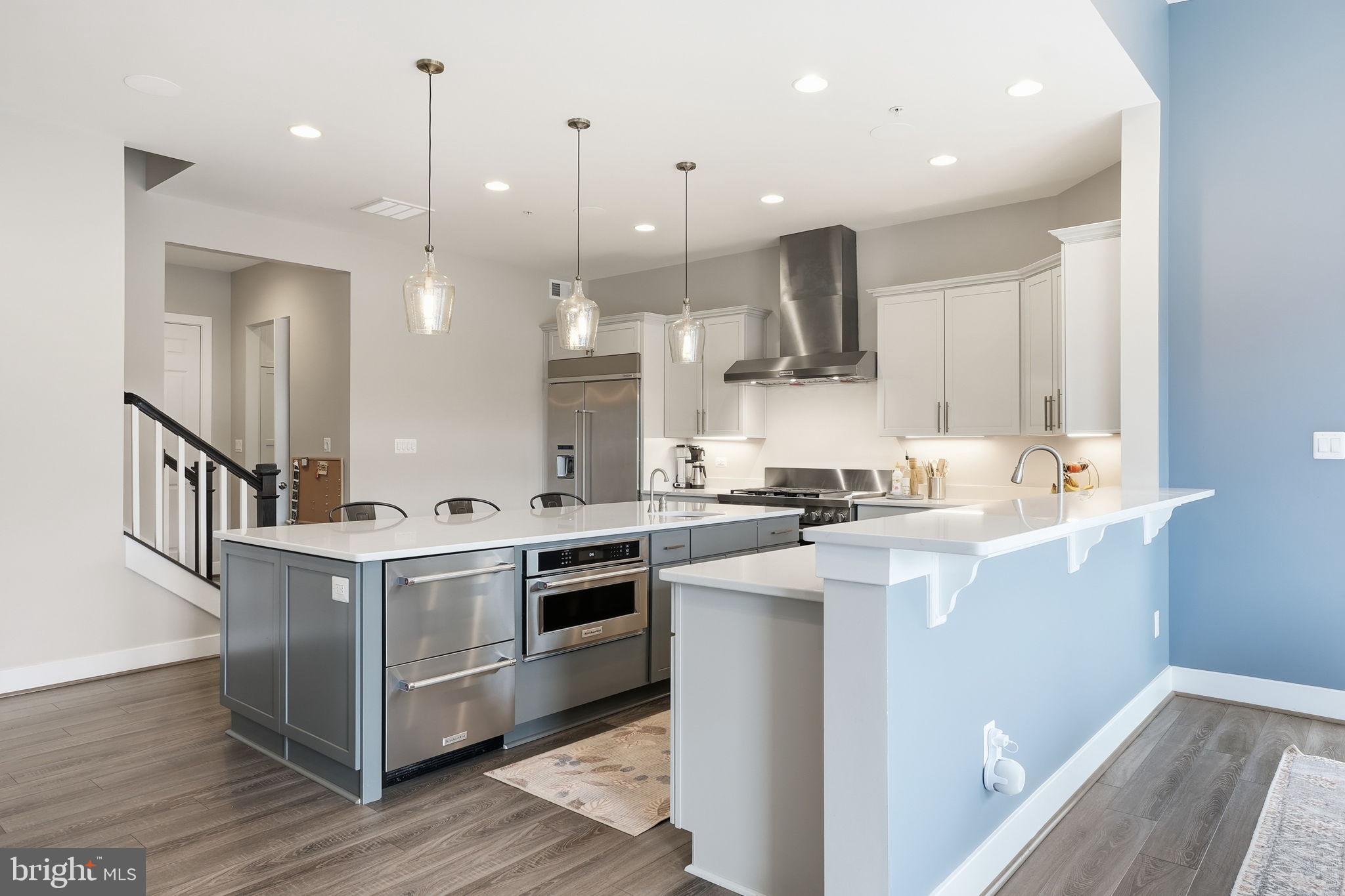 SOUTHERN HILLS - Residential