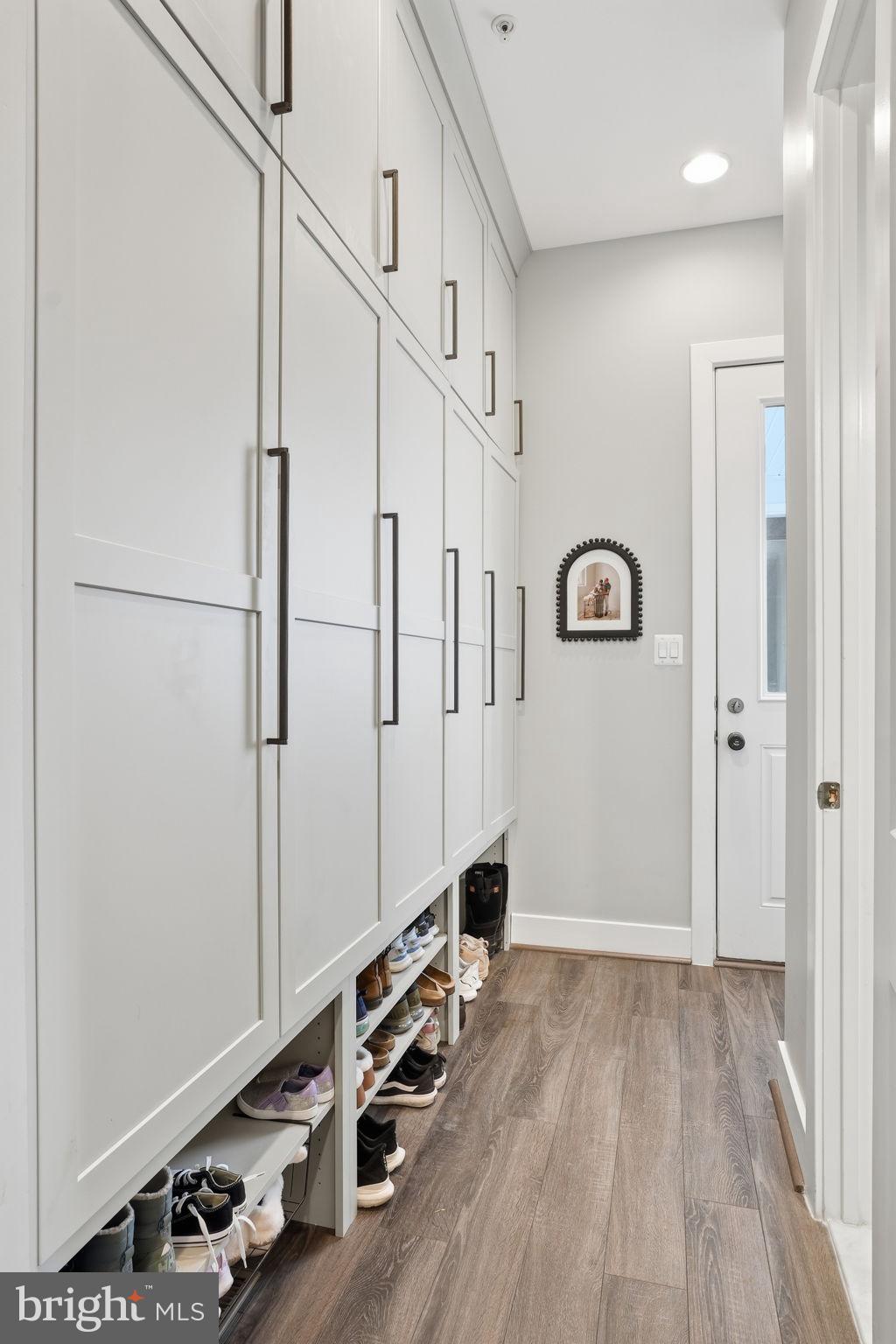 SOUTHERN HILLS - Residential