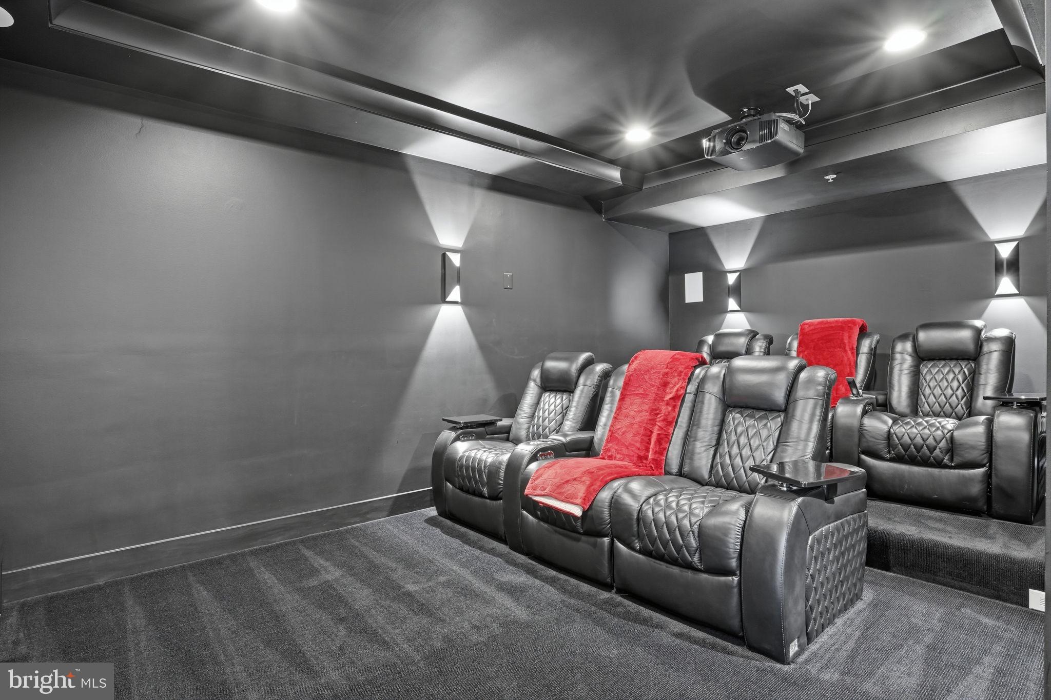 SOUTHERN HILLS - Residential