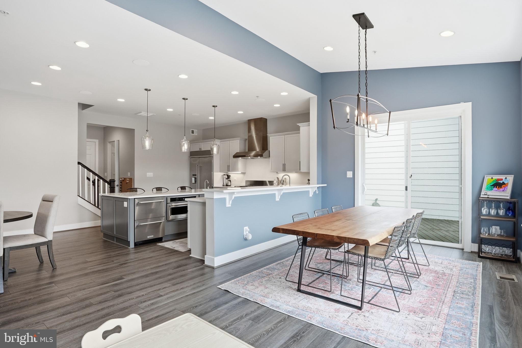 SOUTHERN HILLS - Residential