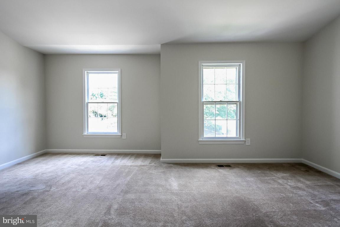 MONTCLAIR - Residential