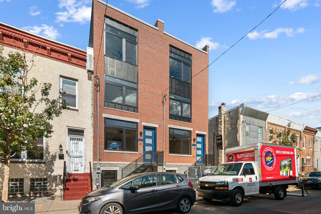 Photo of 2623 Reed Street, PHILADELPHIA, PA 19146 (MLS # PAPH2633686)
