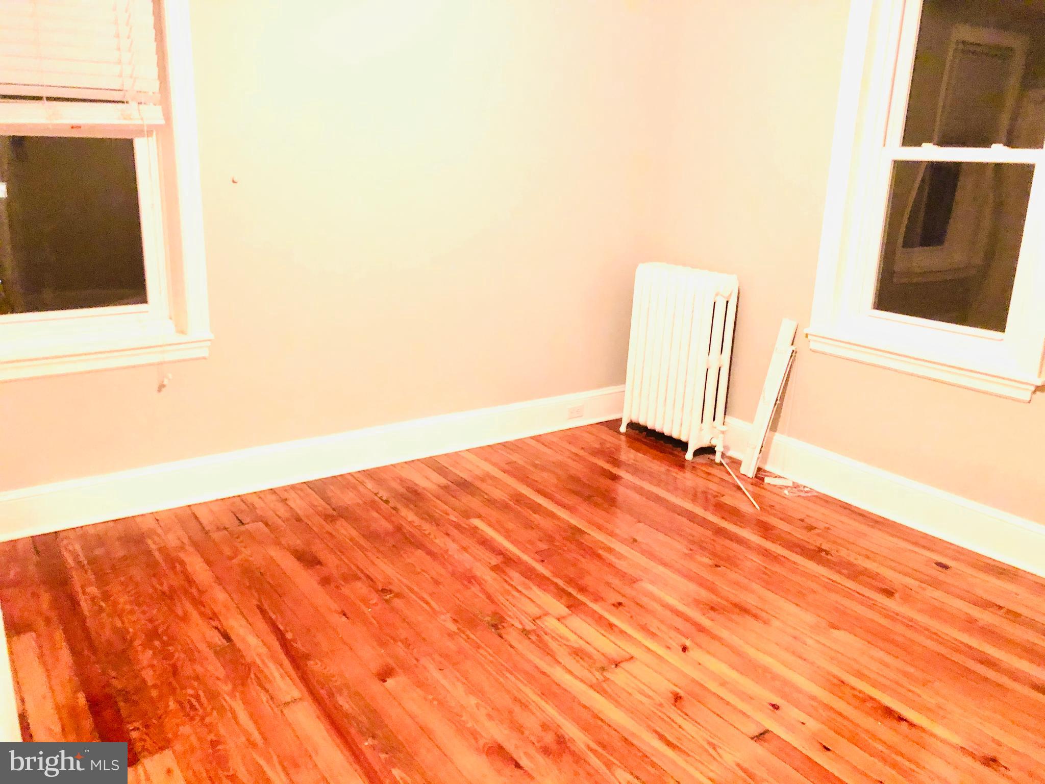 ROXBOROUGH - Residential Lease