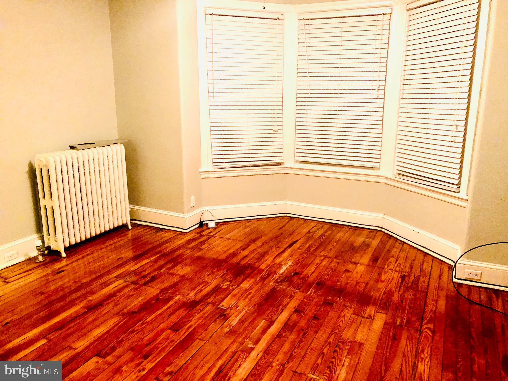 ROXBOROUGH - Residential Lease