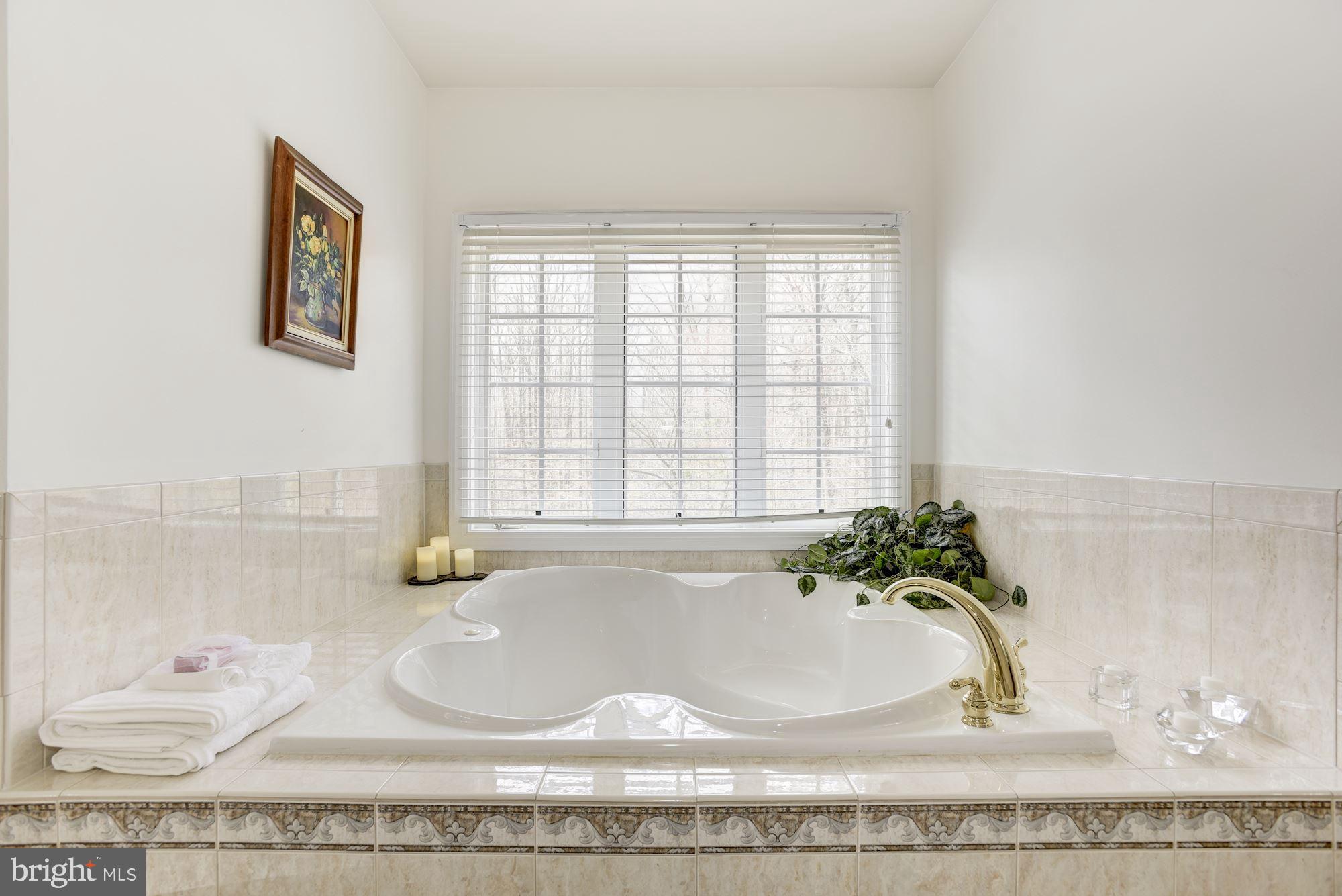 WOLF RUN SHOALS - Residential