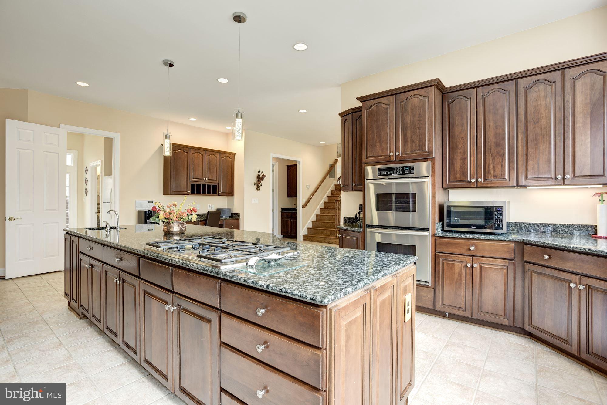 WOLF RUN SHOALS - Residential