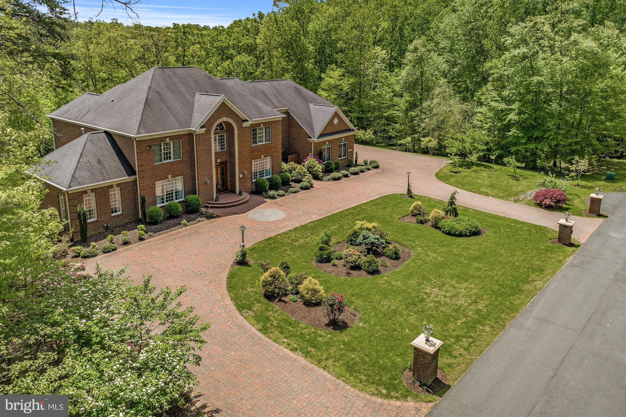 WOLF RUN SHOALS - Residential