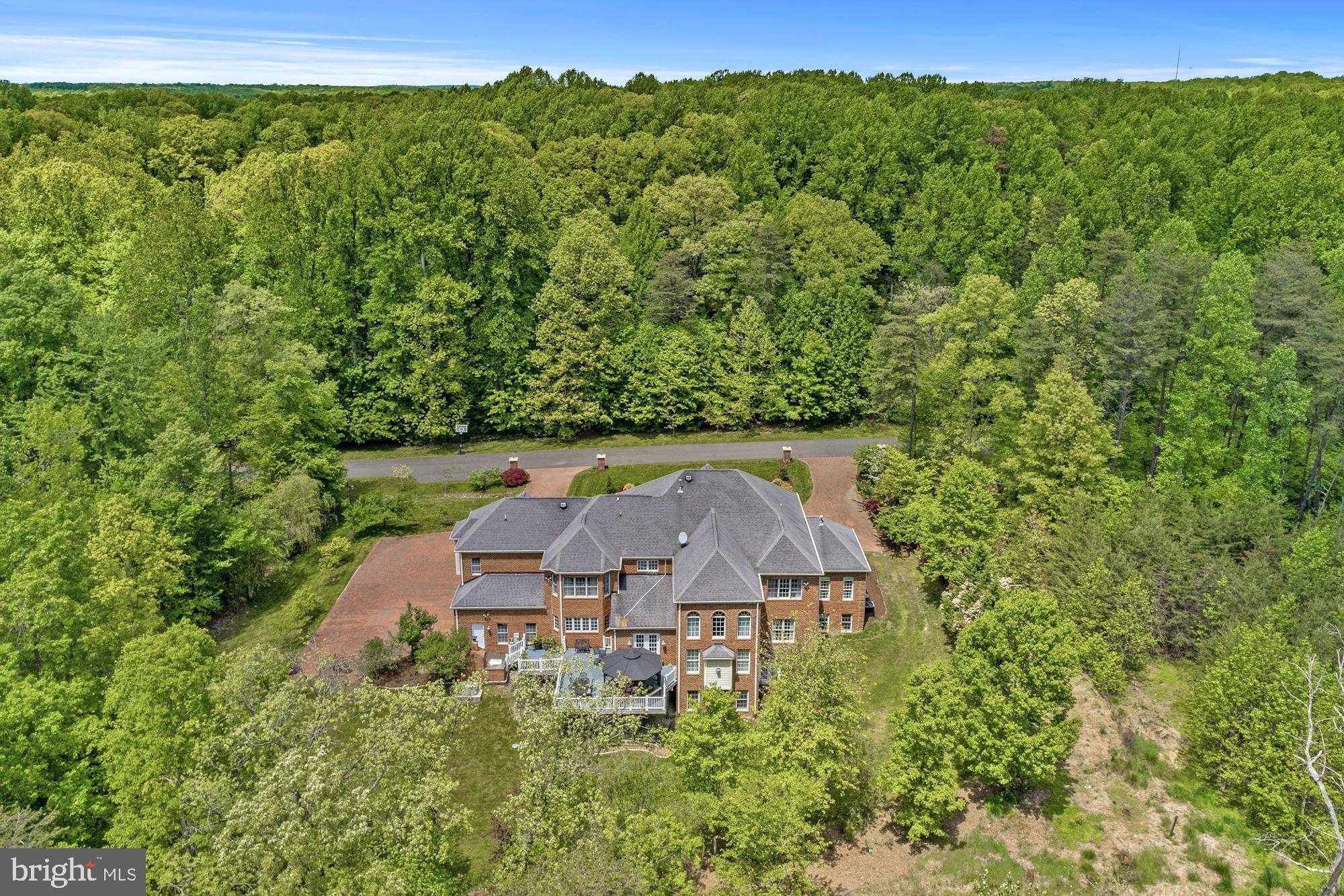 WOLF RUN SHOALS - Residential