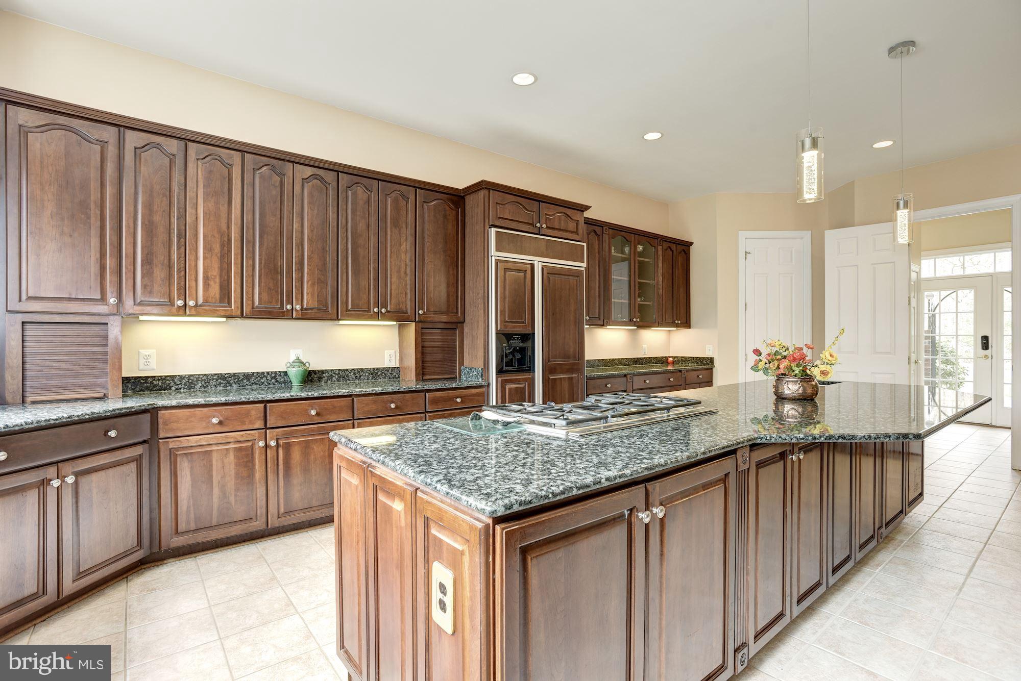 WOLF RUN SHOALS - Residential