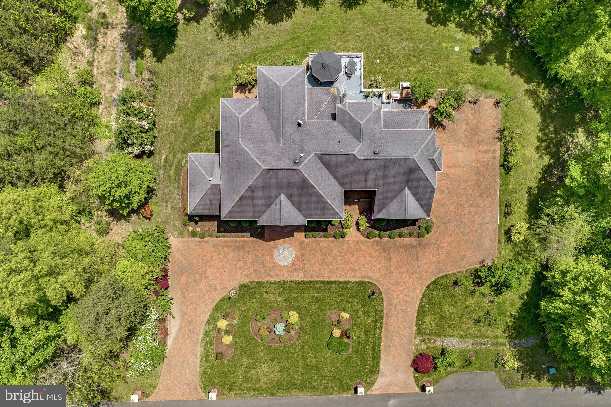 WOLF RUN SHOALS - Residential