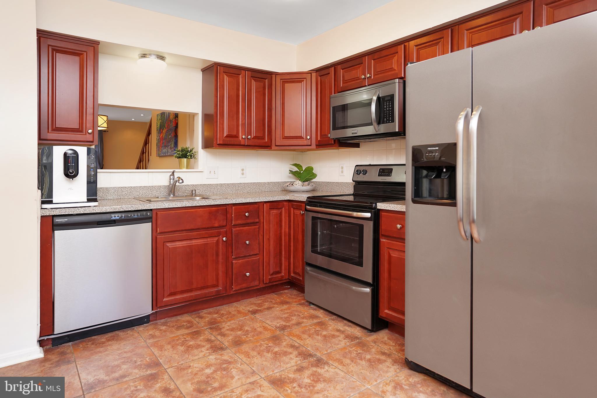 ROXBURY OF MT VERNON - Residential