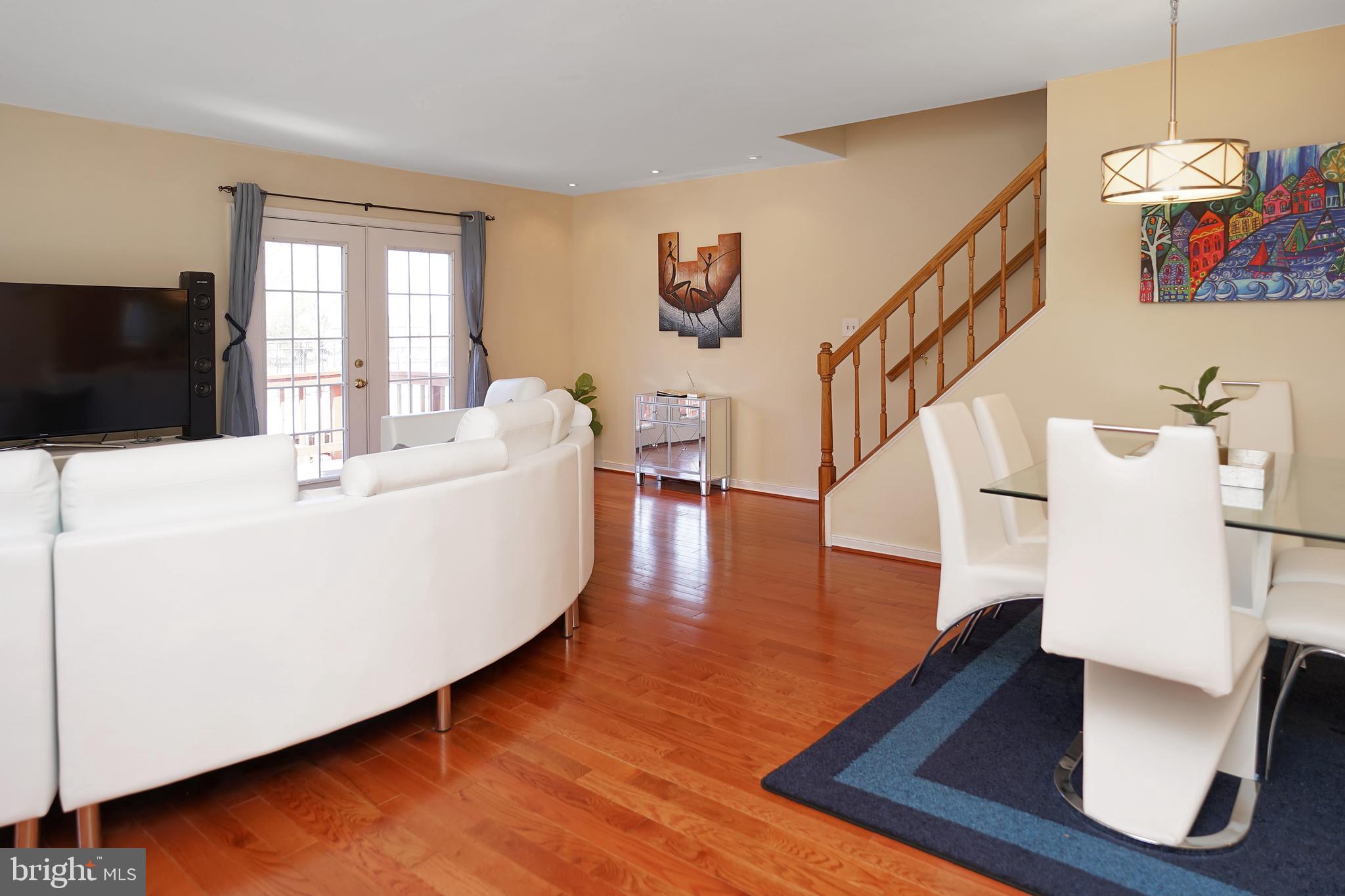 ROXBURY OF MT VERNON - Residential