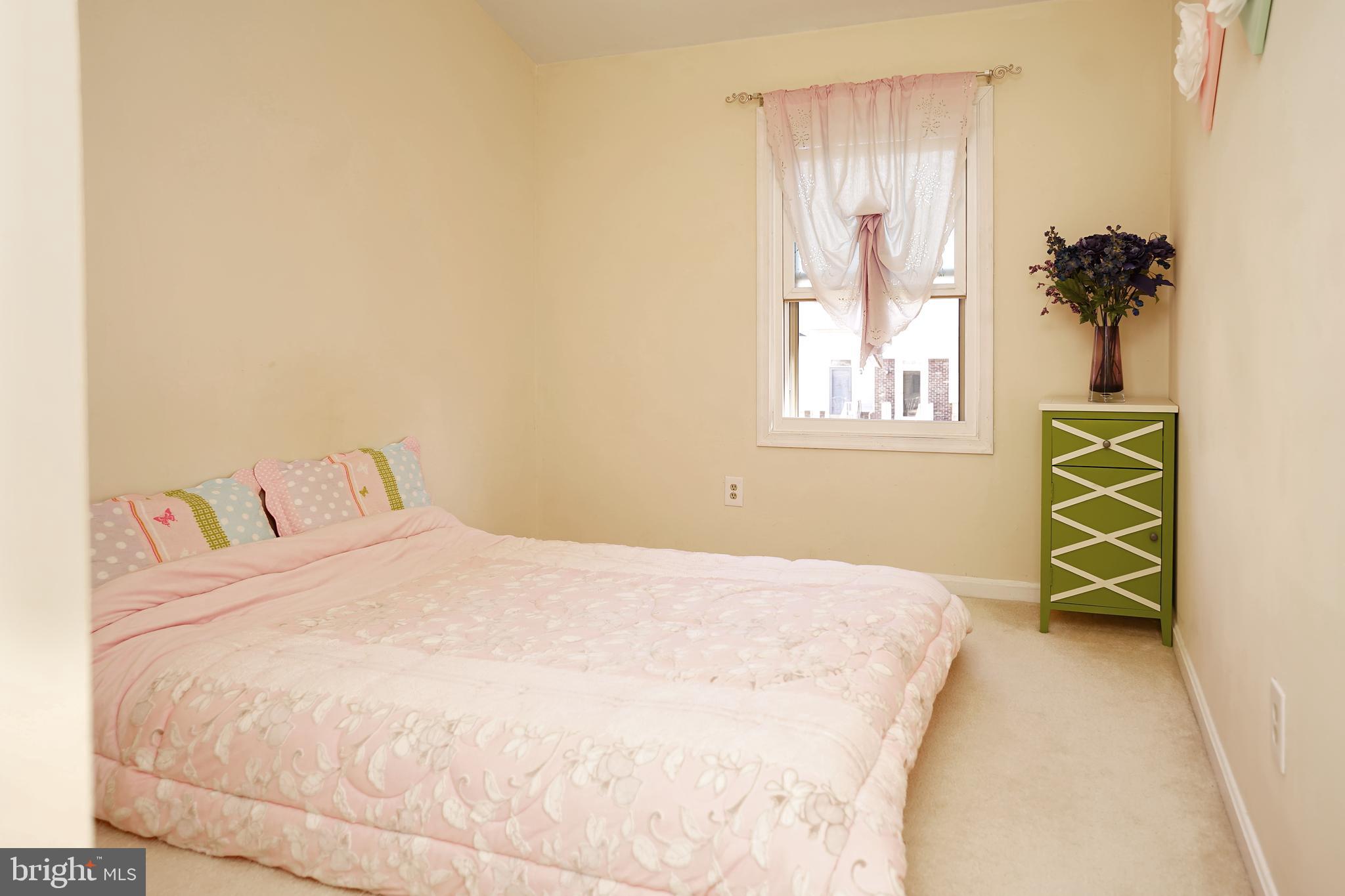 ROXBURY OF MT VERNON - Residential