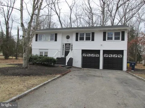 7 Bunker Hill Road, Lawrence, NJ 08648 - MLS#: NJME2052594